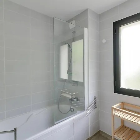 Pour 8, 2 Chambres, Centre Station, 3eme Etage, Securise, Casier A - Fr-1-404-74 公寓 拉姆吉