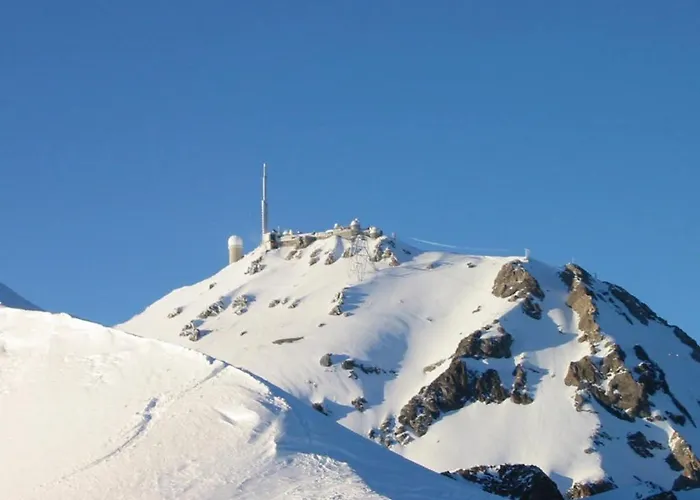 Pour 8, 2 Chambres, Centre Station, 3ème étage, Sécurisé, Casier à - Fr-1-404-74 *